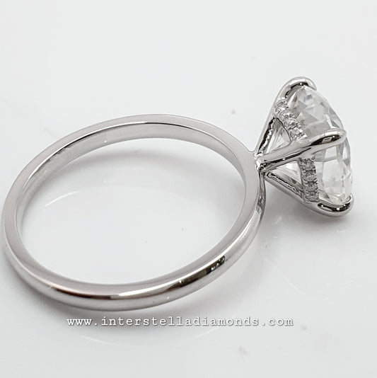 Solitaire 2.85ct Cushion Cut Engagement Ring