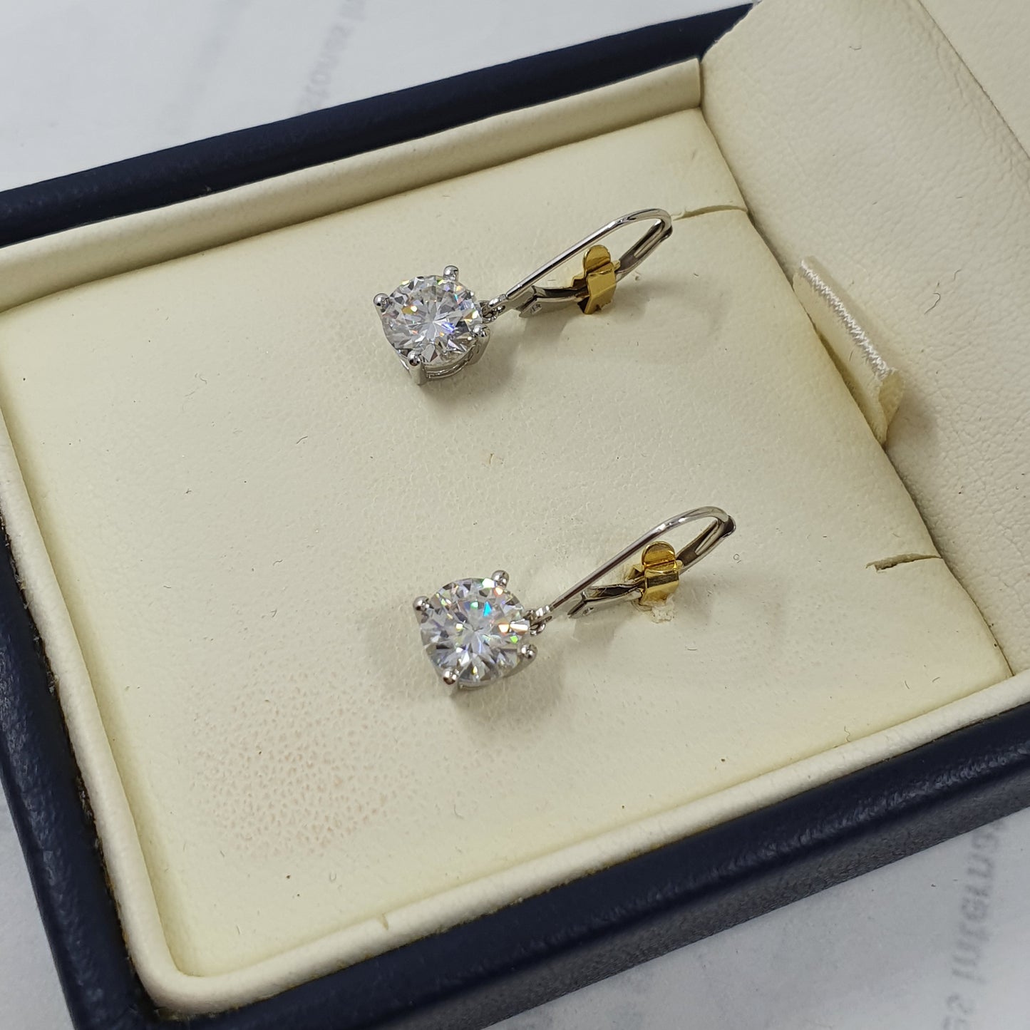 2ct Drop Earrings, Sparkling 1ct Each Ear.