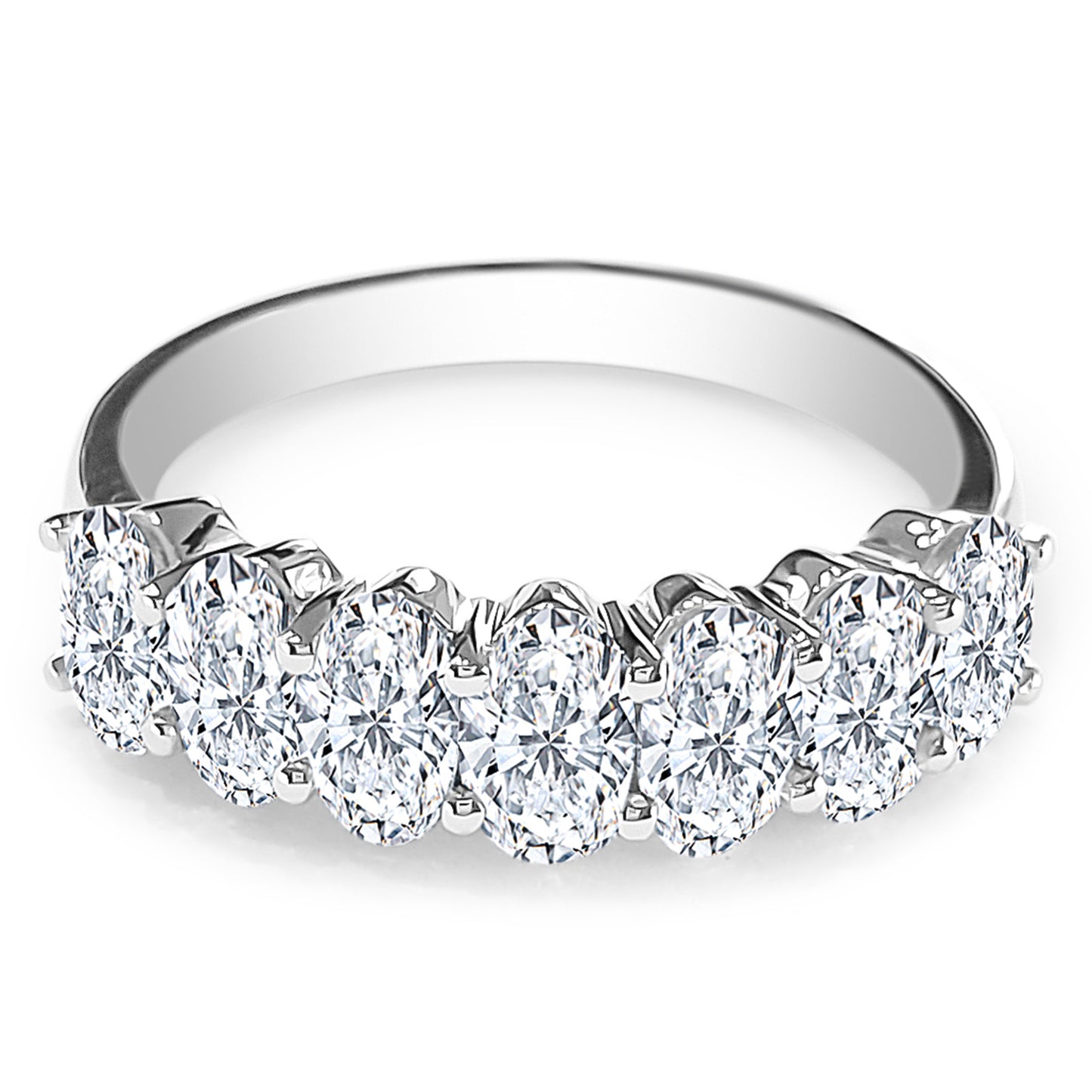 Stunning Wedding band, 2.1ct oval cut gemstones